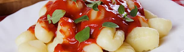 gnocchi a la nicoise sauce tomates